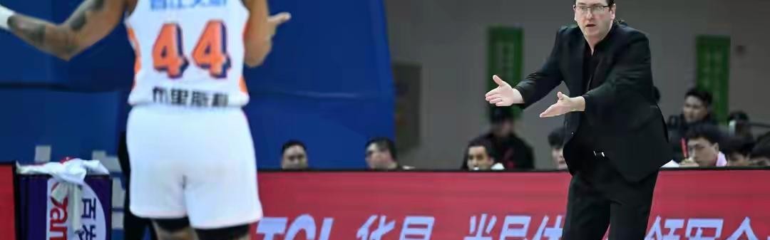 乐鱼官方入口-林庭谦20分5板8助 CBA常规赛天津106-76战胜福建 邹阳23分